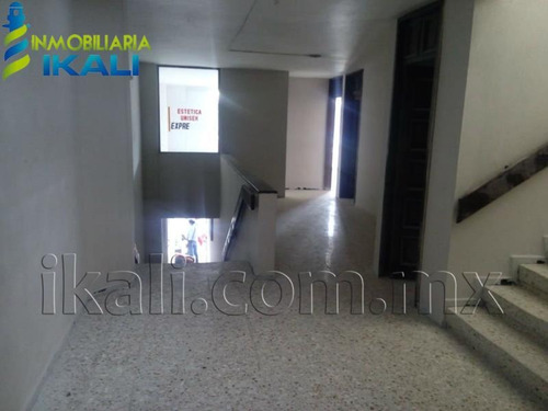 Imagen 4 de 12 de Oficina Comercial En Renta Tajin