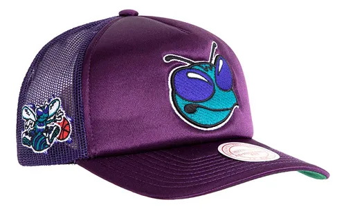 Gorro Trucker Mitchell And Ness Charlotte Hornets Morado