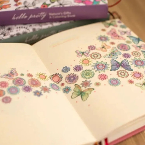 Diario Ilustrado Cuaderno Tapa Dura Flores Hojas Y Mariposas