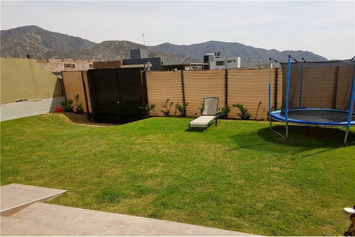 Venta De Casa En B° La Bastilla