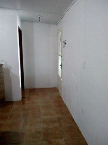 Casa Em Restinga Com 3 Dormitórios - Mi17214