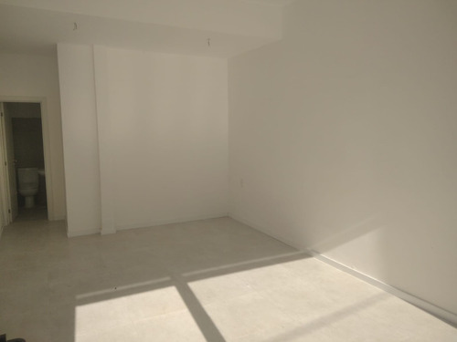 Alquiler Local Comercial Avenida Italia Buceo $17.500