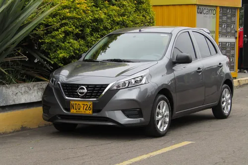 Nissan March 1.6 Sense At