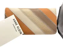 Comprar Billetera Anne Klein Patchwork Bi-fold Mujer