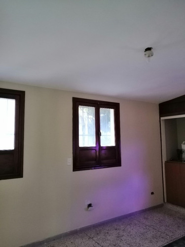 Imagen 2 de 14 de Casa Quinta Ideal Para Uso Comercial En La Urbanización La Viña, Valencia, Estado Carabobo. Carlos Tona , 04129305244 Cod: Foc-765
