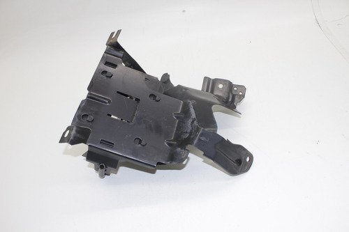 Suporte Módulo Injeção Gm Omega 08-12 92198876 (Usado)