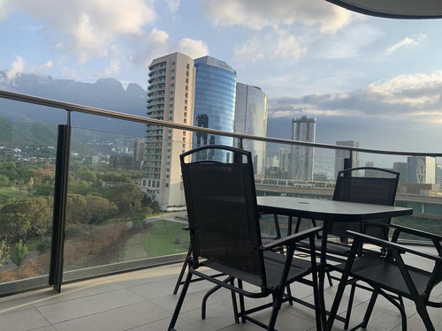 Imagen 4 de 15 de Departamento En Venta Zona Santa Engracia, San Pedro
