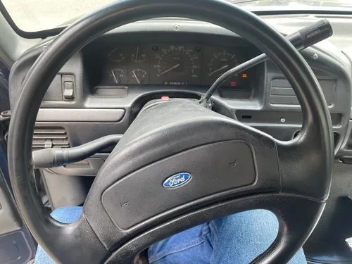 Ford F-150 5.0 Xl 195 hp 4x2