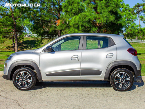 Imagen 2 de 25 de Renault Kwid Intense 1.0 Extra Full | Permuta / Financia