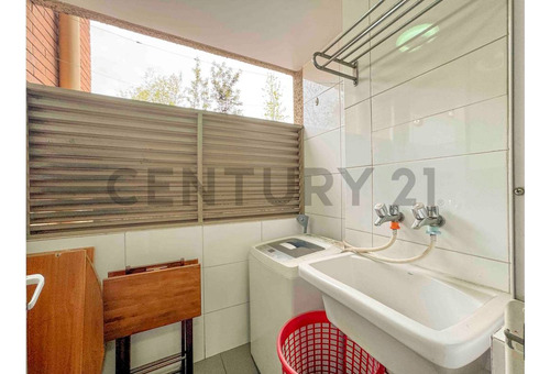 Departamento Providencia, Excelente Ubicación.