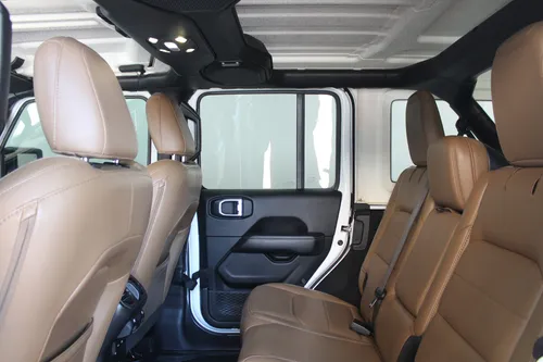 Jeep Wrangler 3.7 Sahara 4x4 At
