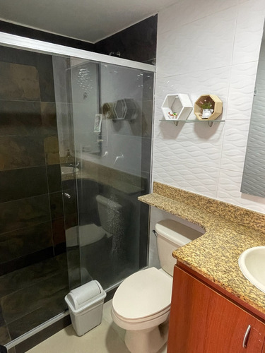 Venta De Apartamento Envigado, Loma Las Brujas