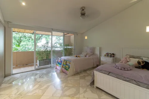 Casa En Arriendo/venta En Cristales. Cod A6433