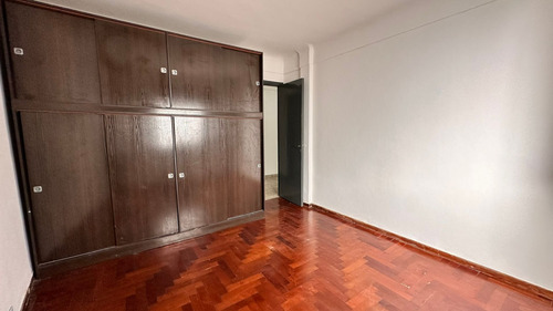 Venta Departamento 2 Ambientes - Montecastro