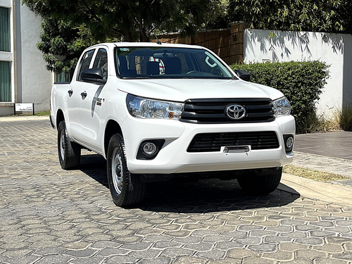 Toyota Hilux Doble Cabina Diesel 4x4 2023