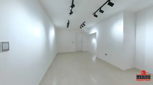 Local En Arriendo En Medellín - Simon Bolivar
