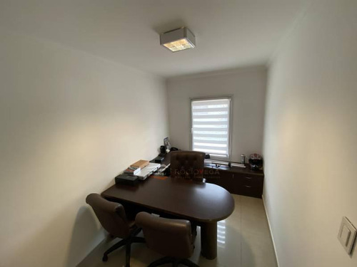 Casa En Venta En Barrio Santa Ana Moreno