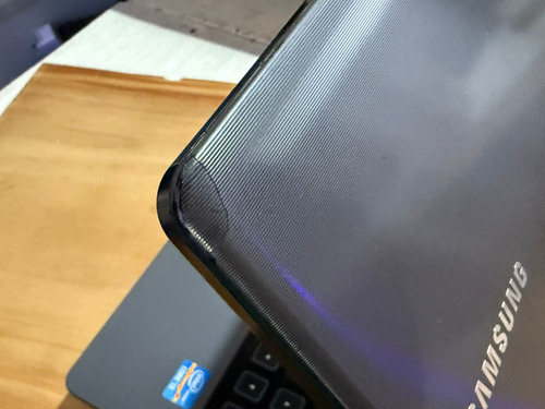 Notebook Samsung I3 - 16gb Ram - 240gb Ssd Gris (Reacondicionado)