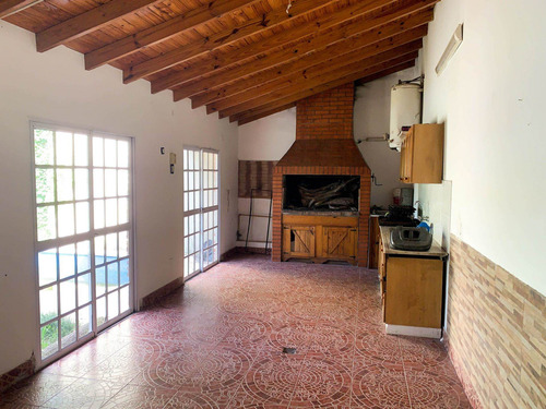 Imagen 27 de 30 de Venta Ph Tipo Casa Con Cochera Y Piscina Piñeyro