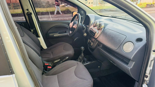 Fiat Uno 1.4 Way Flex 5p