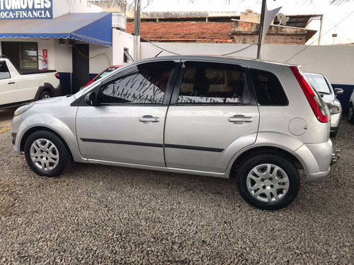 Imagem 5 de 15 de Ford Fiesta 1.0 Rocam S 8v Flex 4p Manual