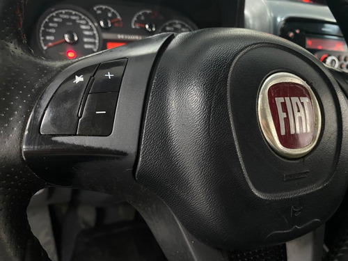 Fiat Strada 1.8 MPI ADVENTURE CD 16V FLEX 3P MANUAL