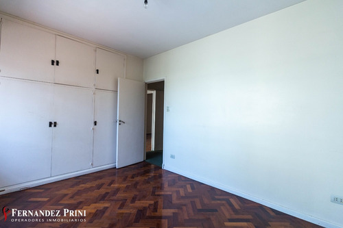 Imagen 5 de 14 de Retasado, Oportunidad - Excelente Semipiso Con Vista Abierta En Belgrano