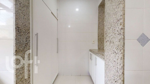Imagem 22 de 30 de Apartamento - Ap00222 - 69488834