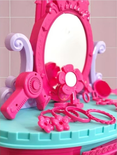 Penteadeira Princesas Infantil Com Banquinho E 13 Acessórios