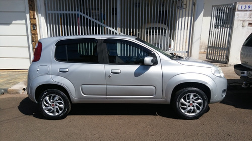 Fiat Uno 1.0 Vivace Celebration Flex 5p
