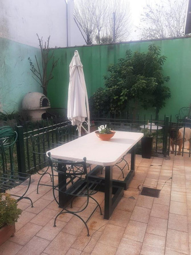 Imagen 12 de 24 de Liniers 188, Hermoso Chalet De 2 Plantas