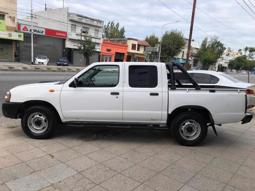 Nissan Frontier Np300 2.5 Cabina Doble 4x2 2012