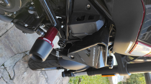 Imagen 11 de 16 de Benelli Leoncino 250 Con Accesorios Incluidos