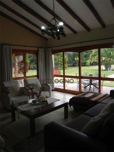 Finca En Rama Caida