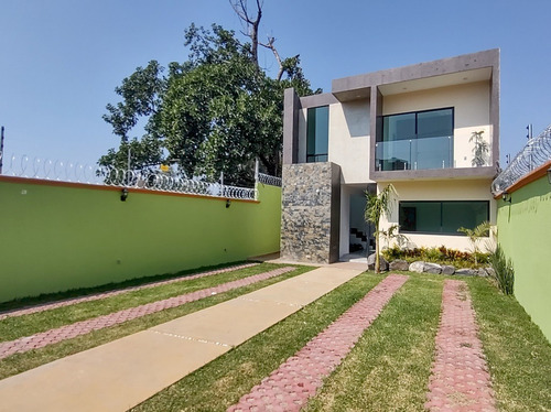 Casa Nueva En Pedregal De Las Fuentes, Jiutepec Morelos.