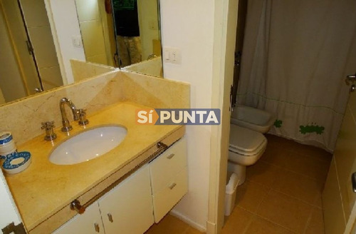 Imagen 4 de 8 de Apartamento En Venta - Brava