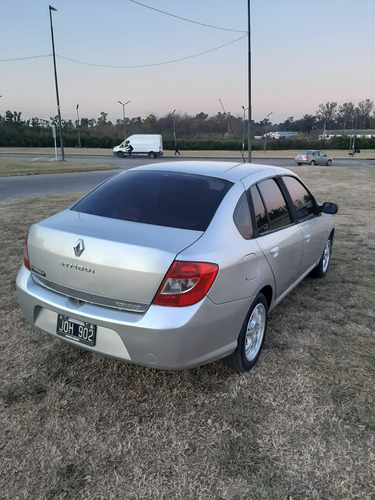 Renault Symbol 1.6 Connection