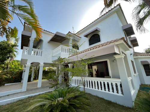 Casa En Torre Alta, Puerto Plata 30114