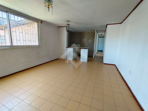 Departamento En Venta De 3 Dorm. En Maipú