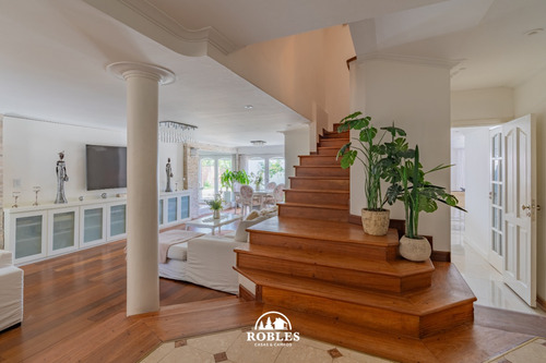 Casa - Chalet En Venta En Mar Del Plata