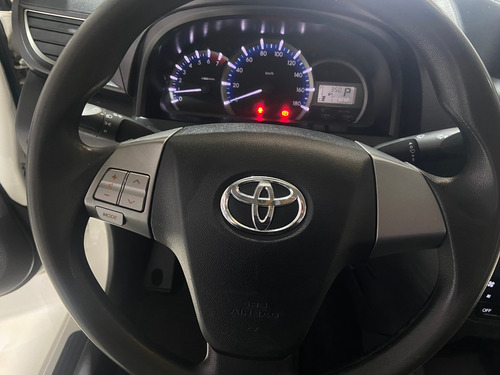 Toyota Avanza 1.5 Xle At