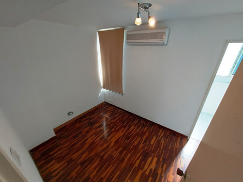 Imagen 7 de 22 de Venta De Pent House En Macaracuay