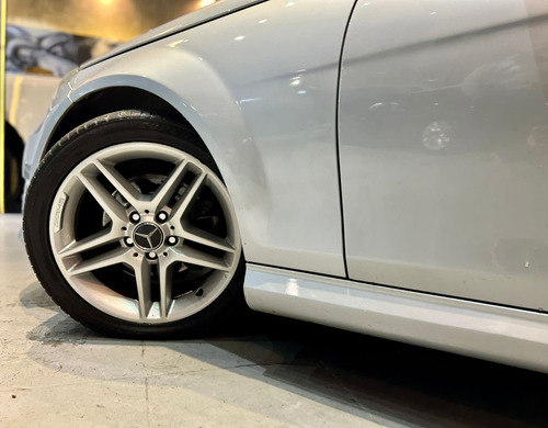 Imagem 5 de 17 de Mercedes C250