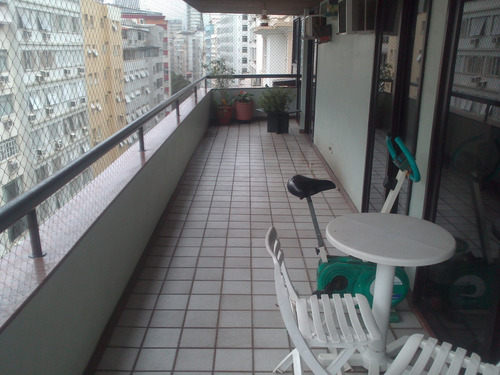 Imagem 4 de 15 de Apartamento-à Venda-leme-rio De Janeiro - Ap562