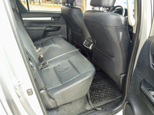 Toyota Hilux 2.8 Cd Srx 177cv 4x2 2018