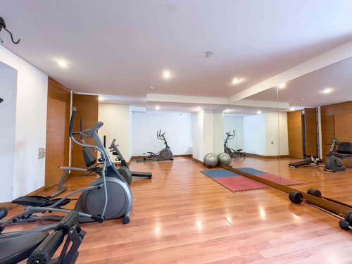 Modern Furnished Flat, 3 Bedrooms, Next To Militares Riesco