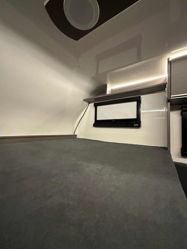 Camper Para Pickup Doble Cabina Marca Iseo