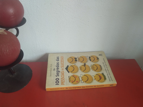 Livro: Os 100 Segredos Das Pessoas De Sucesso - David N 2002 (Usado)