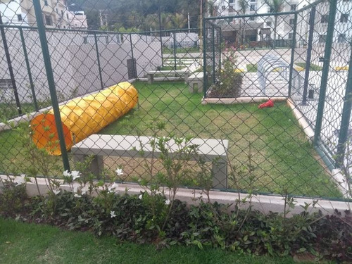 Apartamento À Venda Na Estrada Do Rio Grande, Taquara, Rio De Janeiro - Rj - Liv-11596