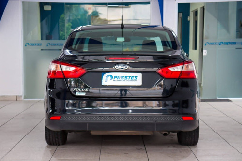 Imagem 8 de 15 de Ford Focus 1.6 Se Sedan 16v Flex 4p Manual